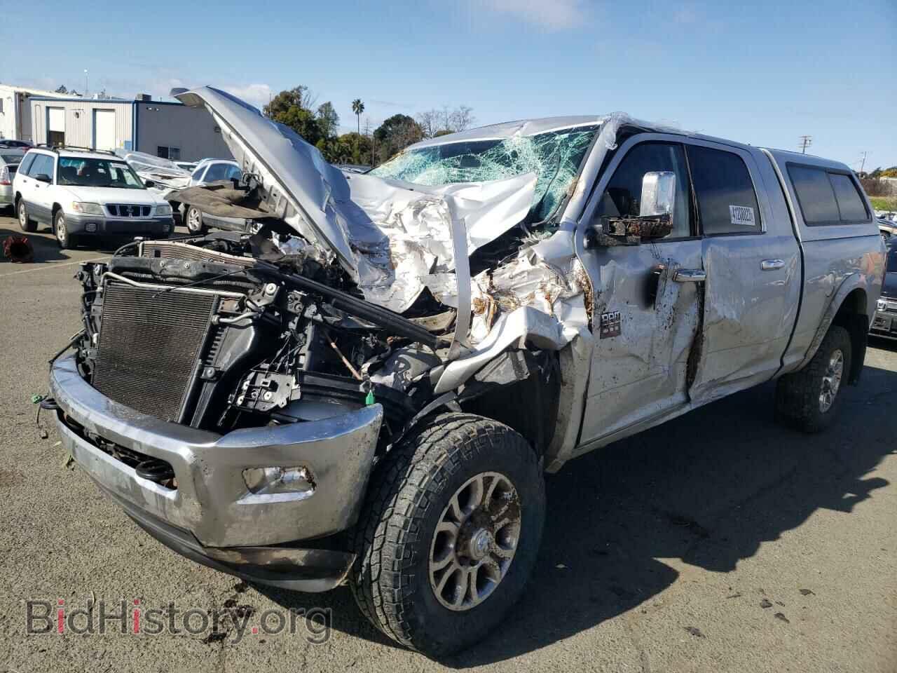 Photo 3D73Y3HL4BG585630 - DODGE All Models 2011