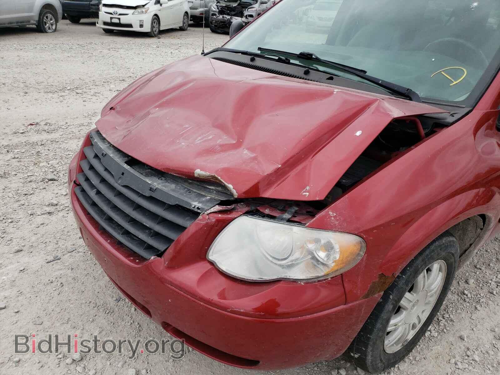 2006 CHRYSLER MINIVAN - VIN: 2A4GP54L26R779910 - Фото 9
