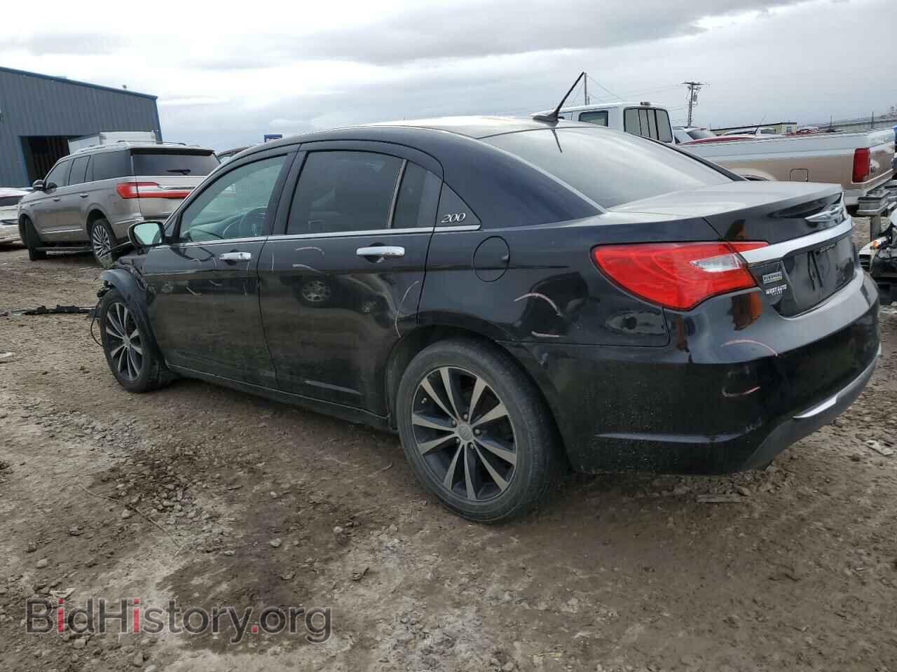 2013 CHRYSLER 200 - VIN: 1C3CCBCG2DN718848 - Фото 2