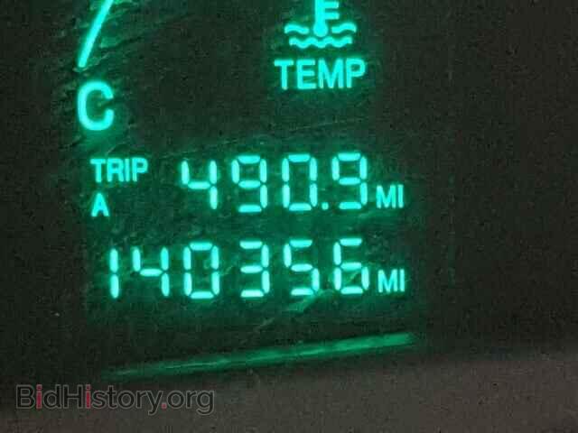 2004 CADILLAC DEVILLE - VIN: 1G6KD54Y84U112072 - Photo 8