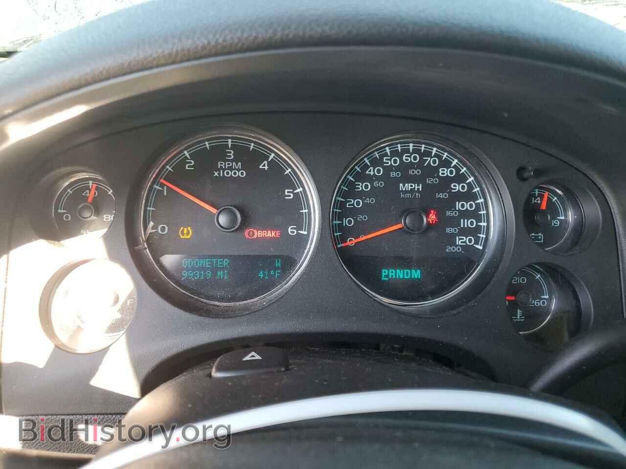 2010 GMC YUKON - VIN: 1GKUKEEF5AR184357 - Photo 9