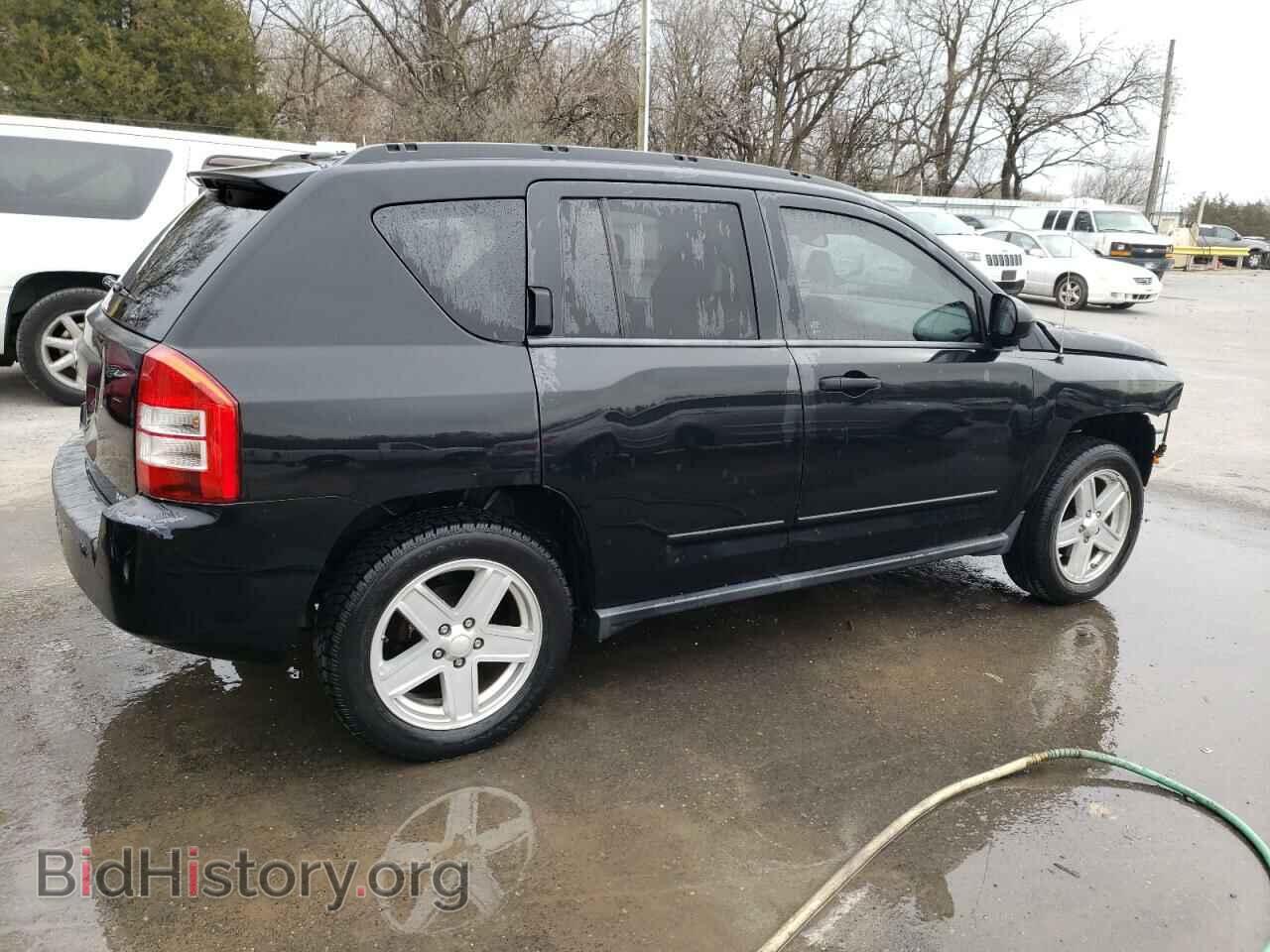 2009 JEEP COMPASS - VIN: 1J4FF47B09D105161 - Photo 3