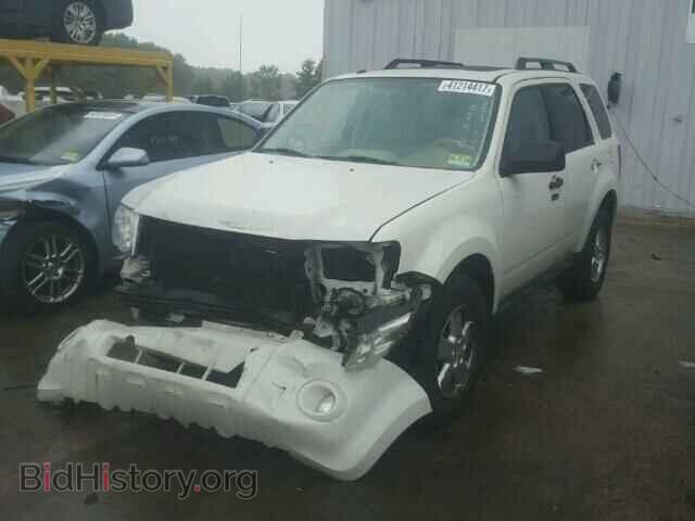 2011 FORD ESCAPE - VIN: 1FMCU9DG9BKA36379 - Фото 2