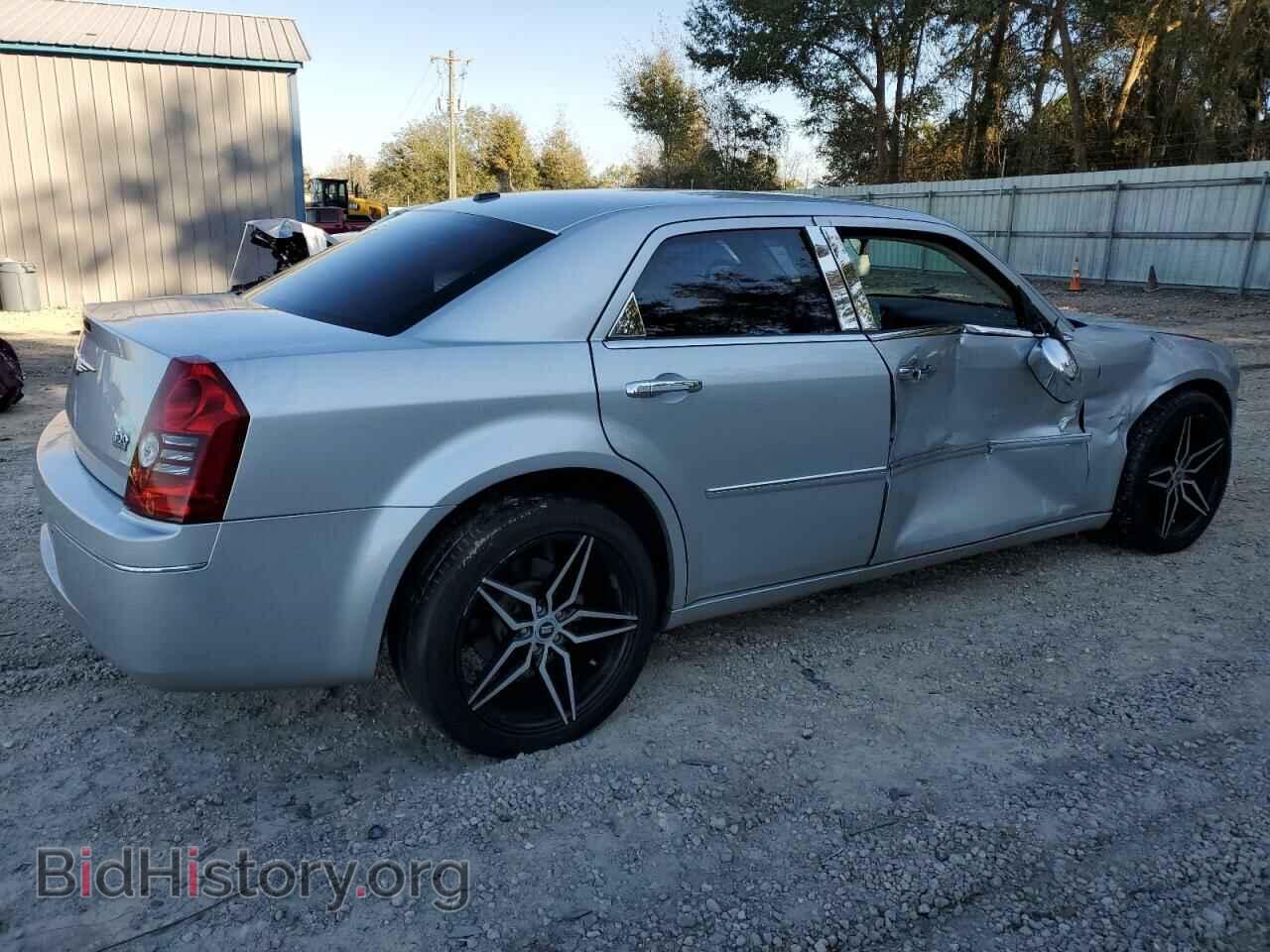 2010 CHRYSLER 300 - VIN: 2C3CA5CV7AH265885 - Фото 3