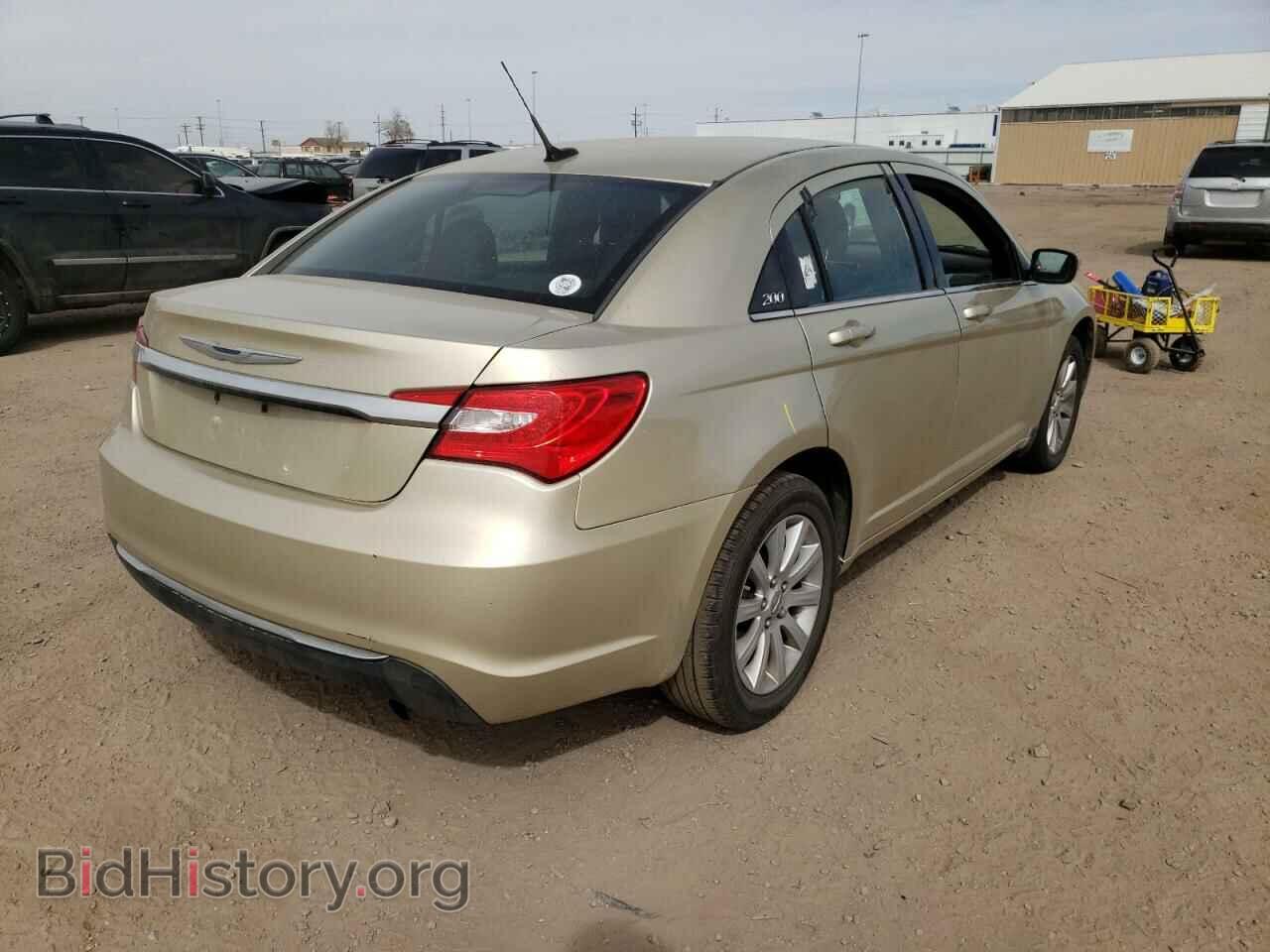 2011 CHRYSLER 200 - VIN: 1C3BC1FB8BN512081 - Фото 4