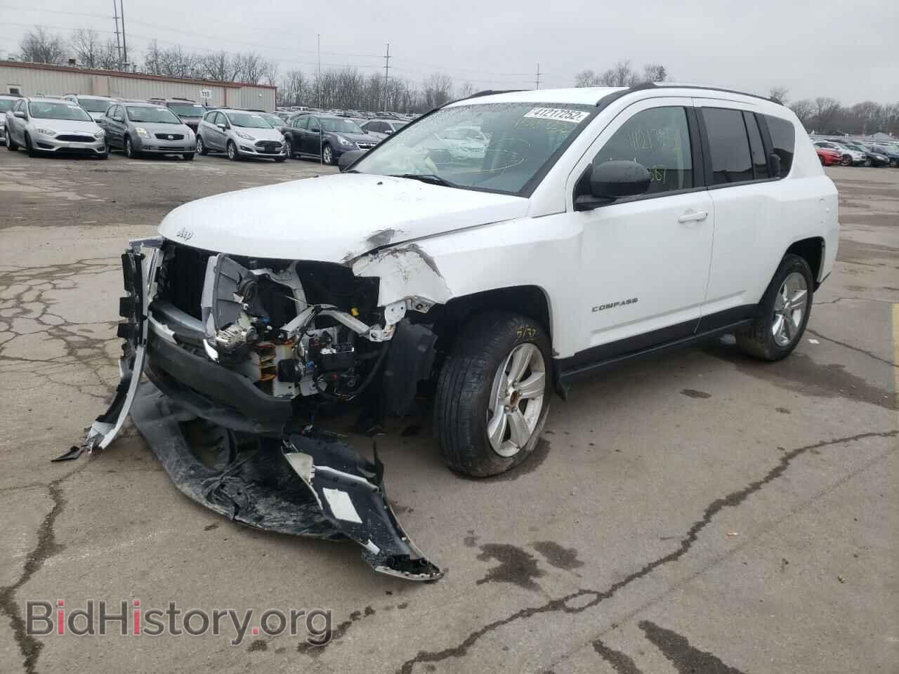 2012 JEEP COMPASS - VIN: 1C4NJCBBXCD623738 - Фото 2