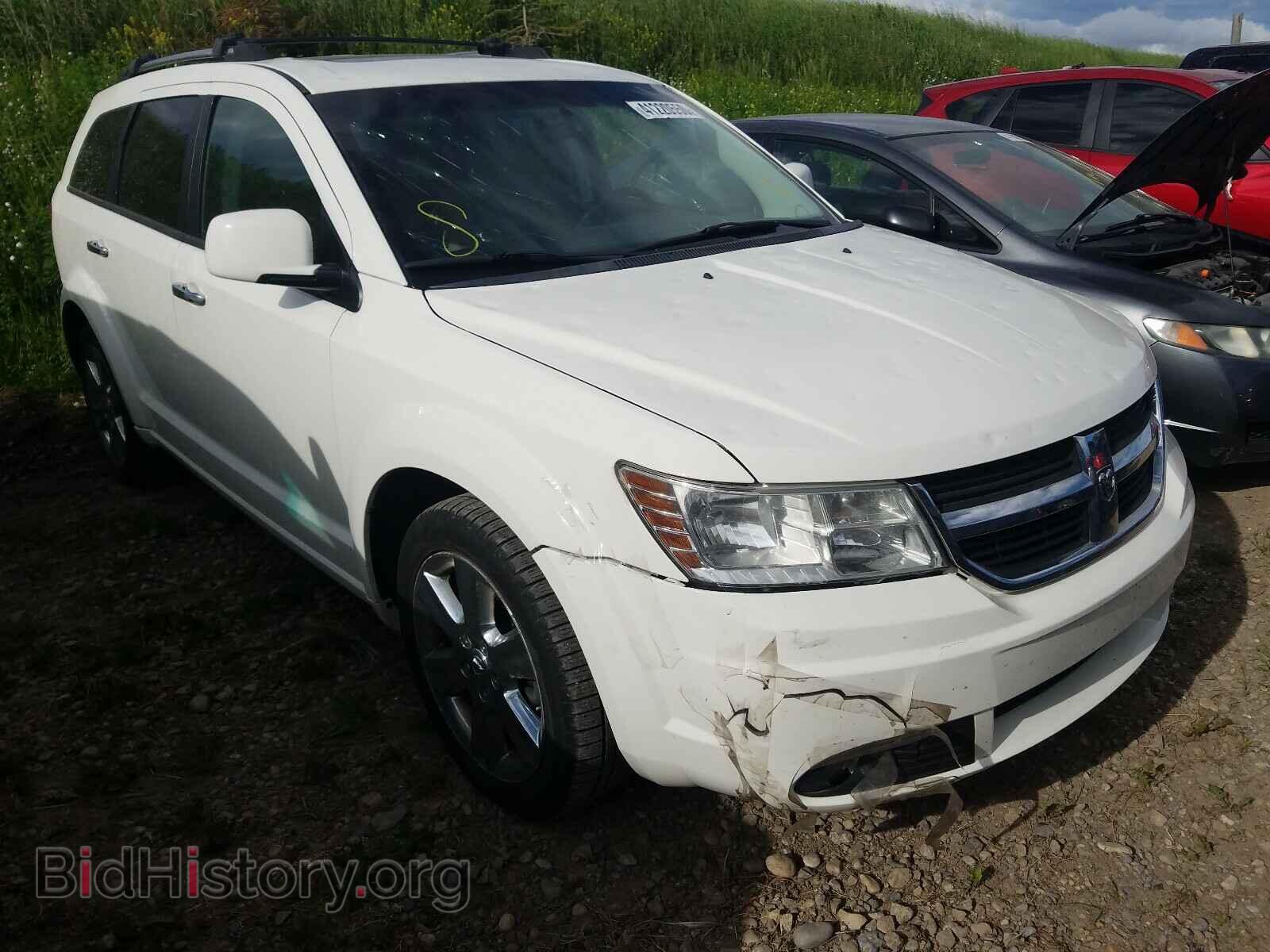 Фотография 3D4PH6FV5AT215071 - DODGE JOURNEY 2010