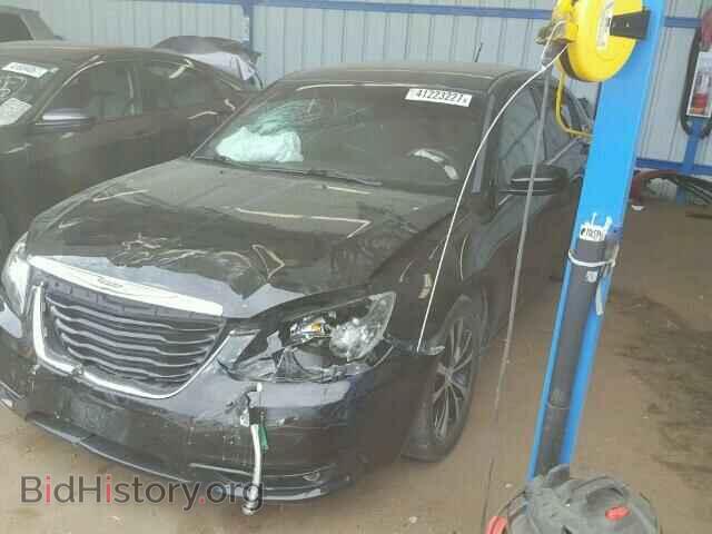 2012 CHRYSLER 200 - VIN: 1C3CCBBGXCN258452 - Фото 2