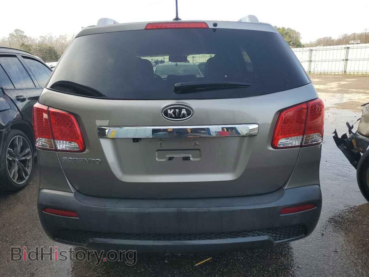 2011 KIA SORENTO - VIN: 5XYKT3A11BG102736 - Фото 6
