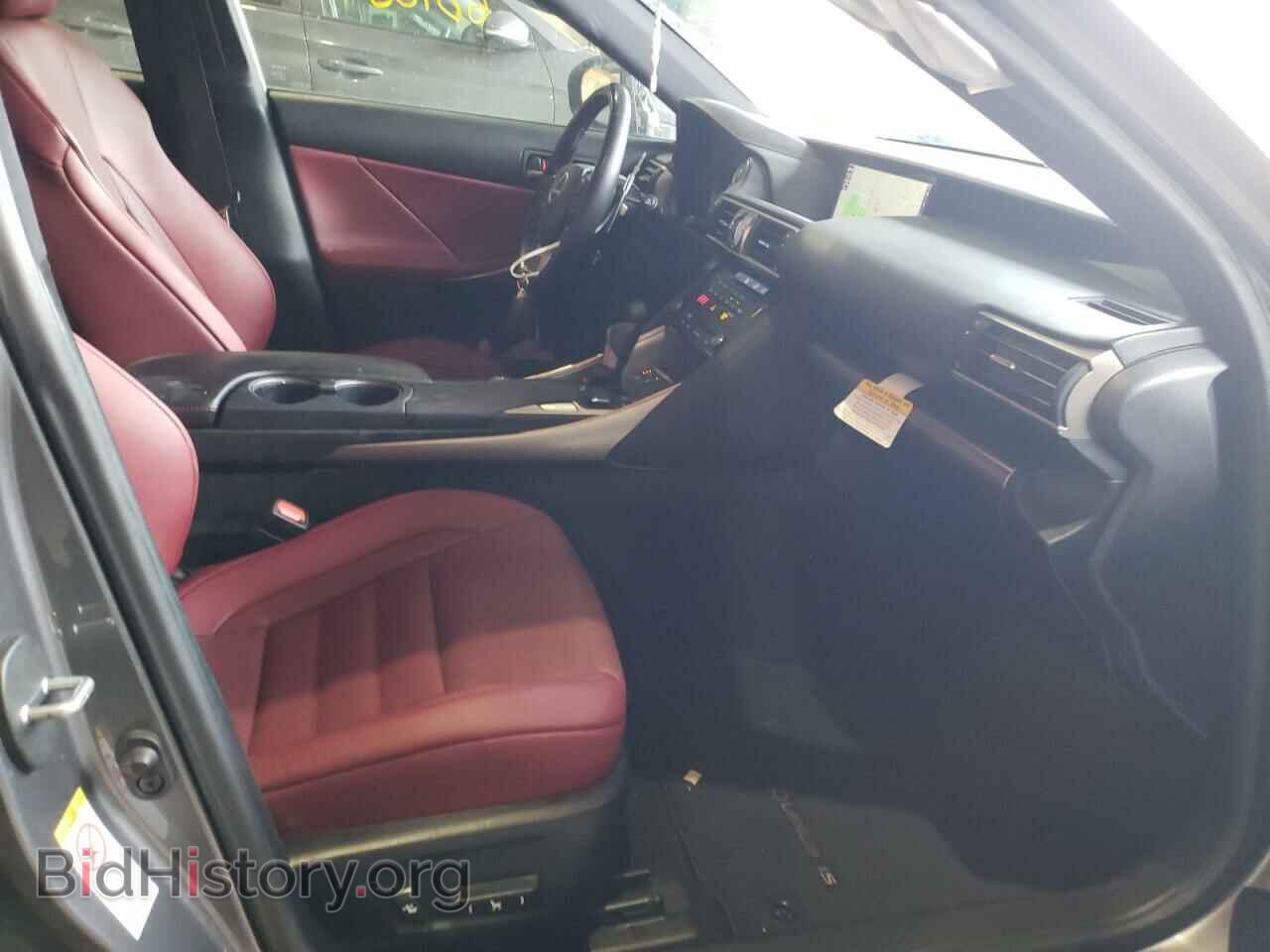 2018 LEXUS IS - VIN: JTHC81D20J5030836 - Фото 5