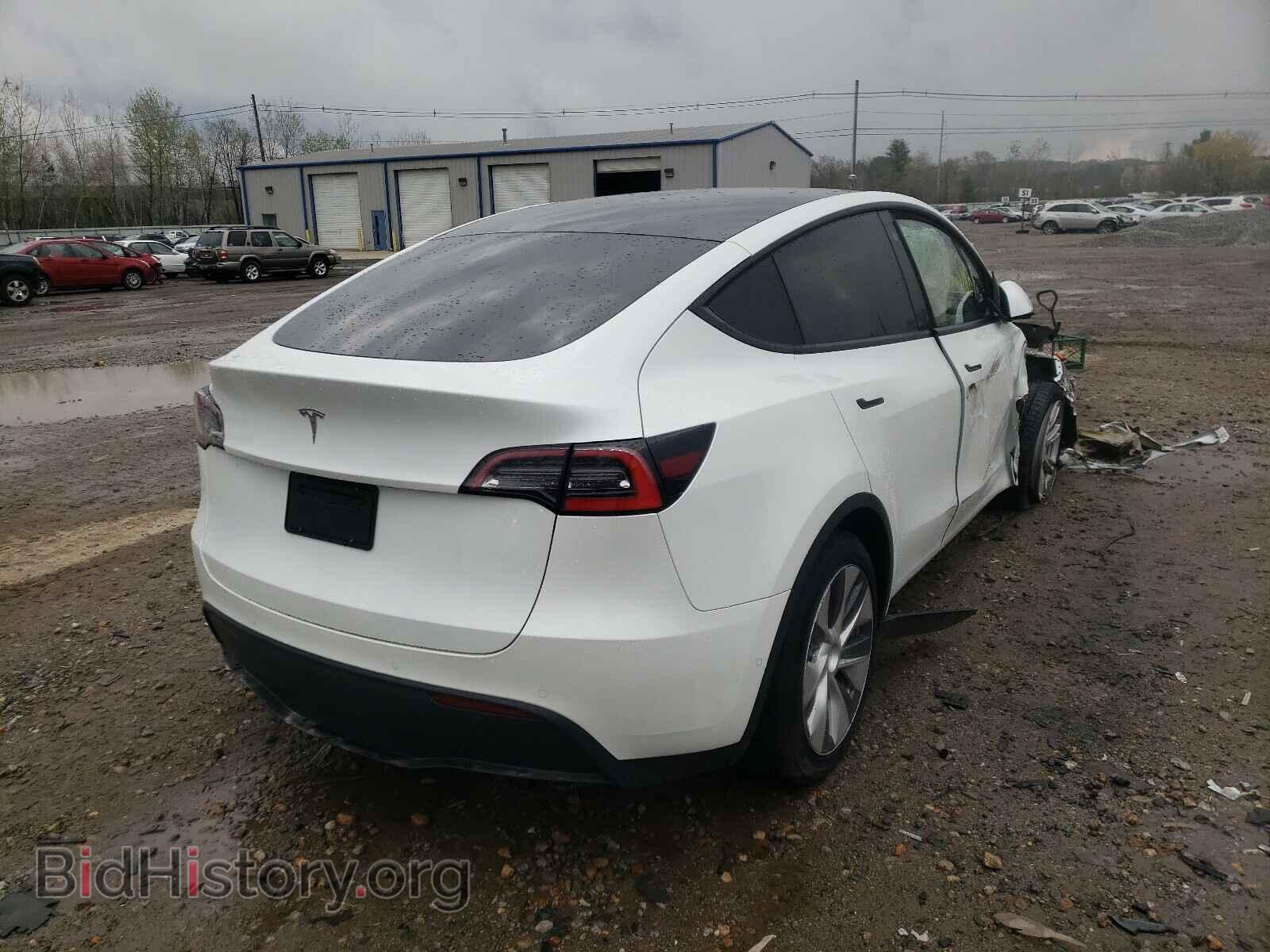2021 TESLA MODEL Y - VIN: 5YJYGDED7MF109712 - Photo 4