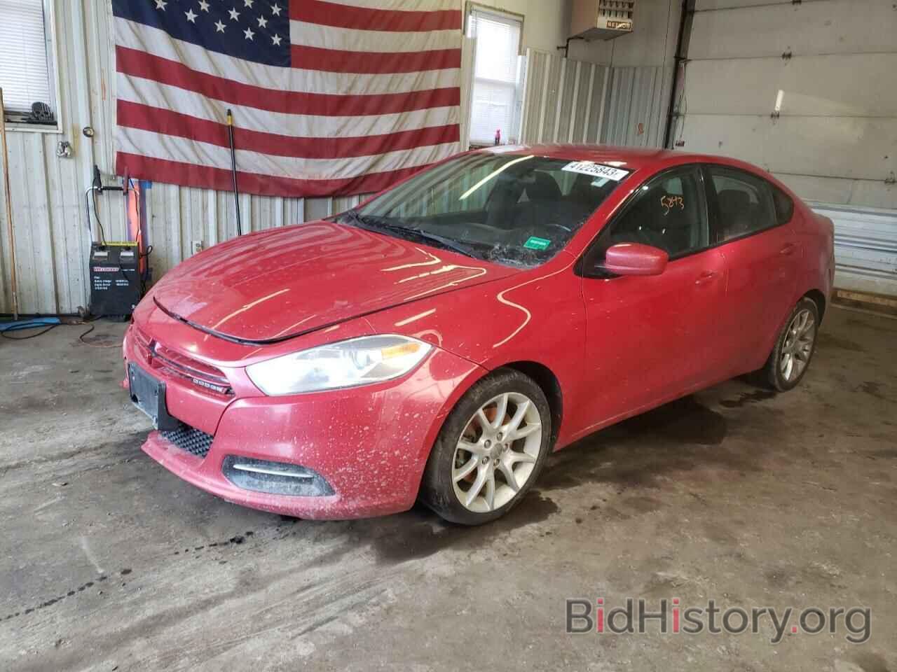 Photo 1C3CDFBA5DD175275 - DODGE DART 2013