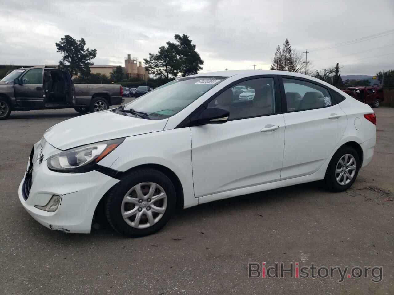 Photo KMHCT4AE0DU549679 - HYUNDAI ACCENT 2013