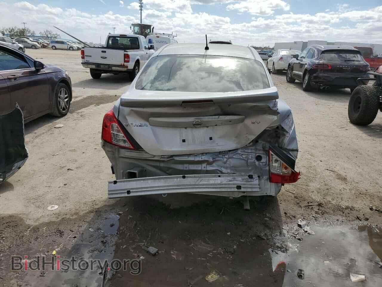 2019 NISSAN VERSA - VIN: 3N1CN7AP3KL865007 - Фото 6