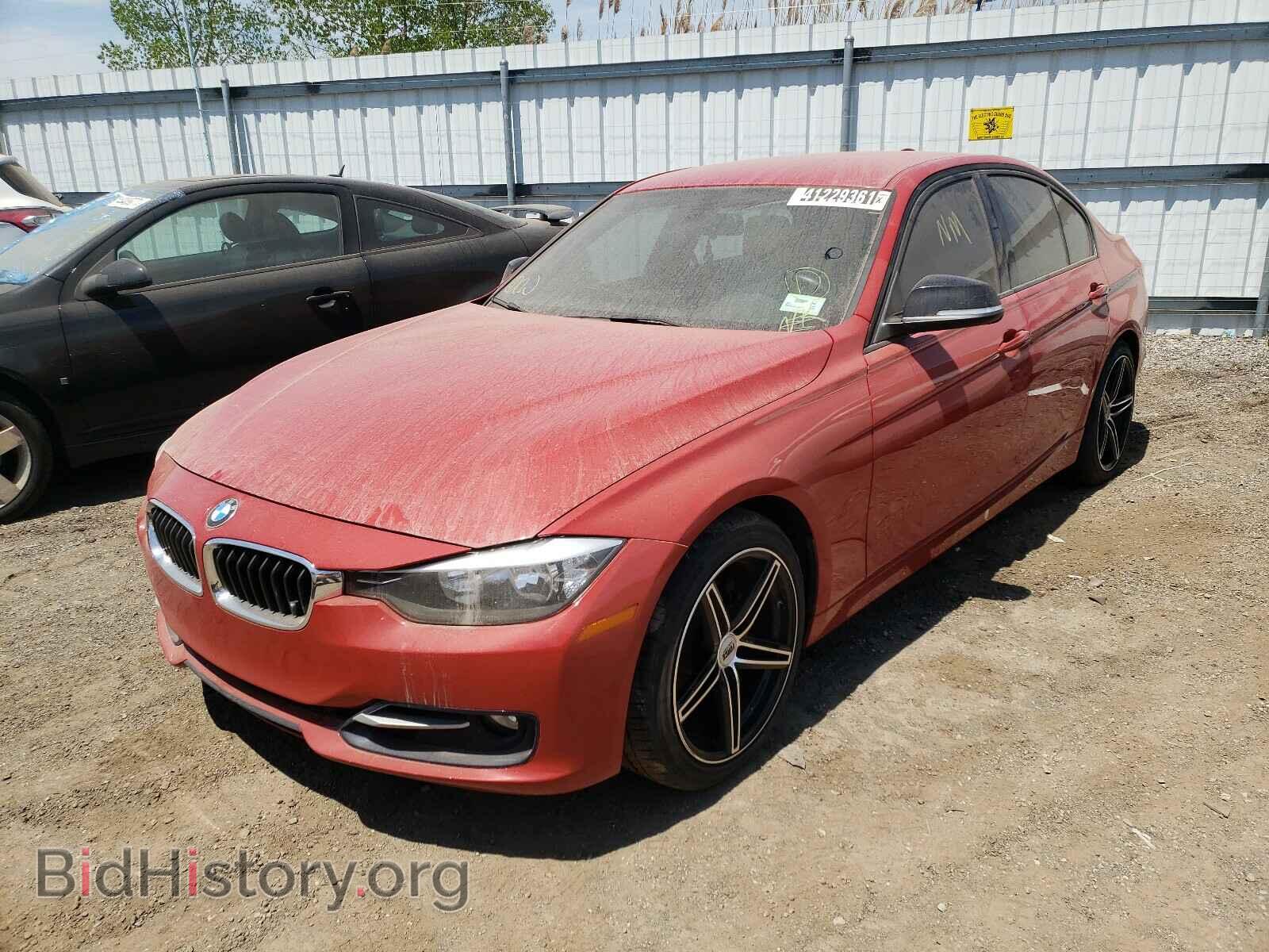 2013 BMW 3 SERIES - VIN: WBA3A5C50DF356723 - Фото 2
