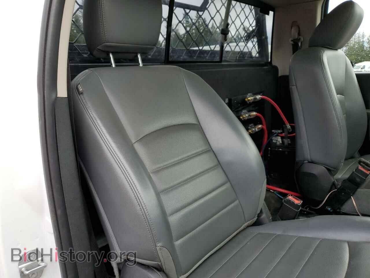 2018 RAM All Models - VIN: 3C6MR4BJ6JG361709 - Photo 10