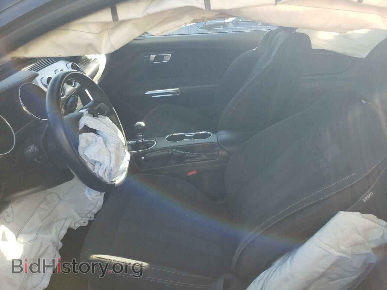 2019 FORD MUSTANG - VIN: 1FA6P8TH2K5194161 - Фото 7