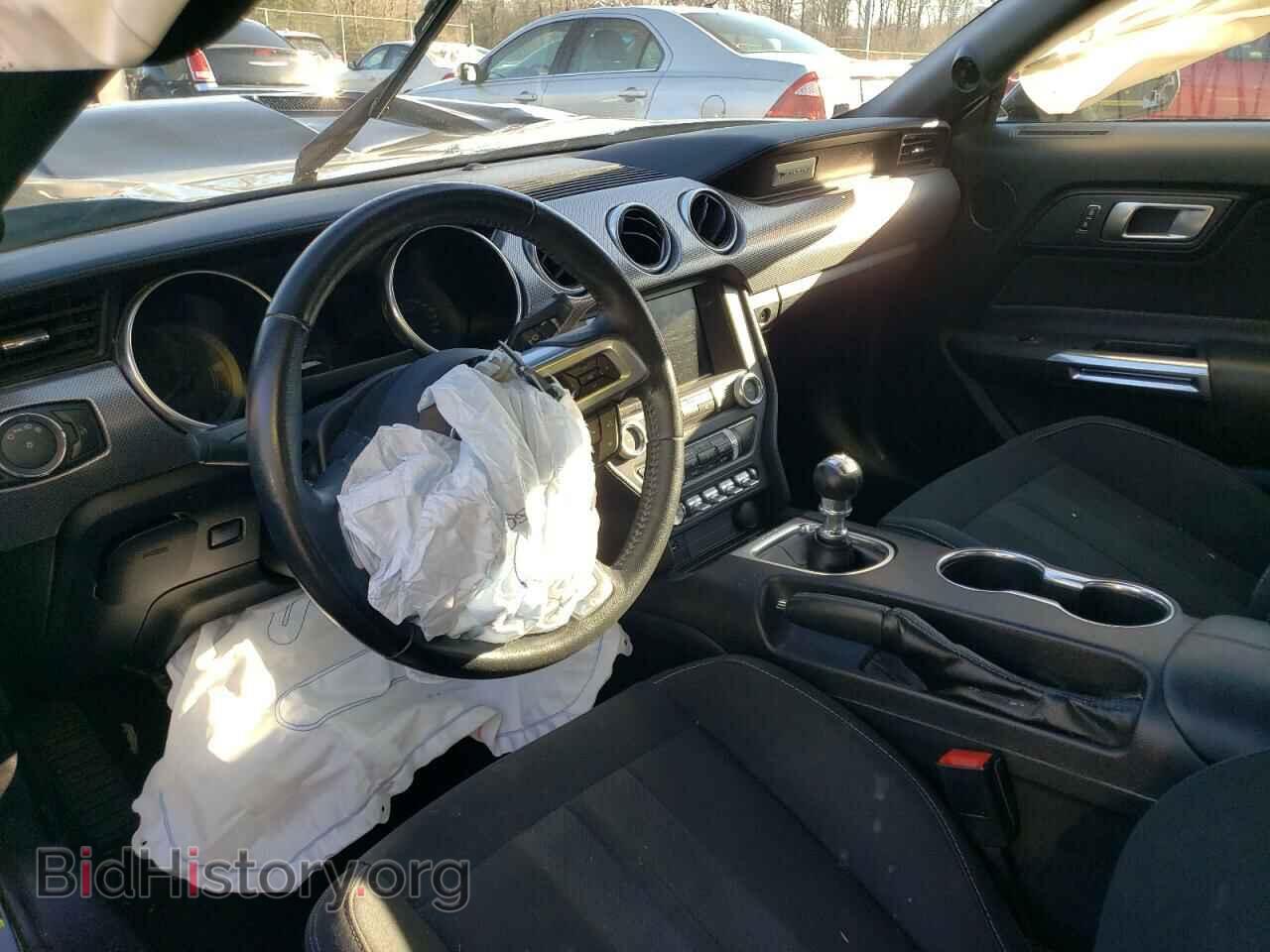 2019 FORD MUSTANG - VIN: 1FA6P8TH2K5194161 - Фото 8