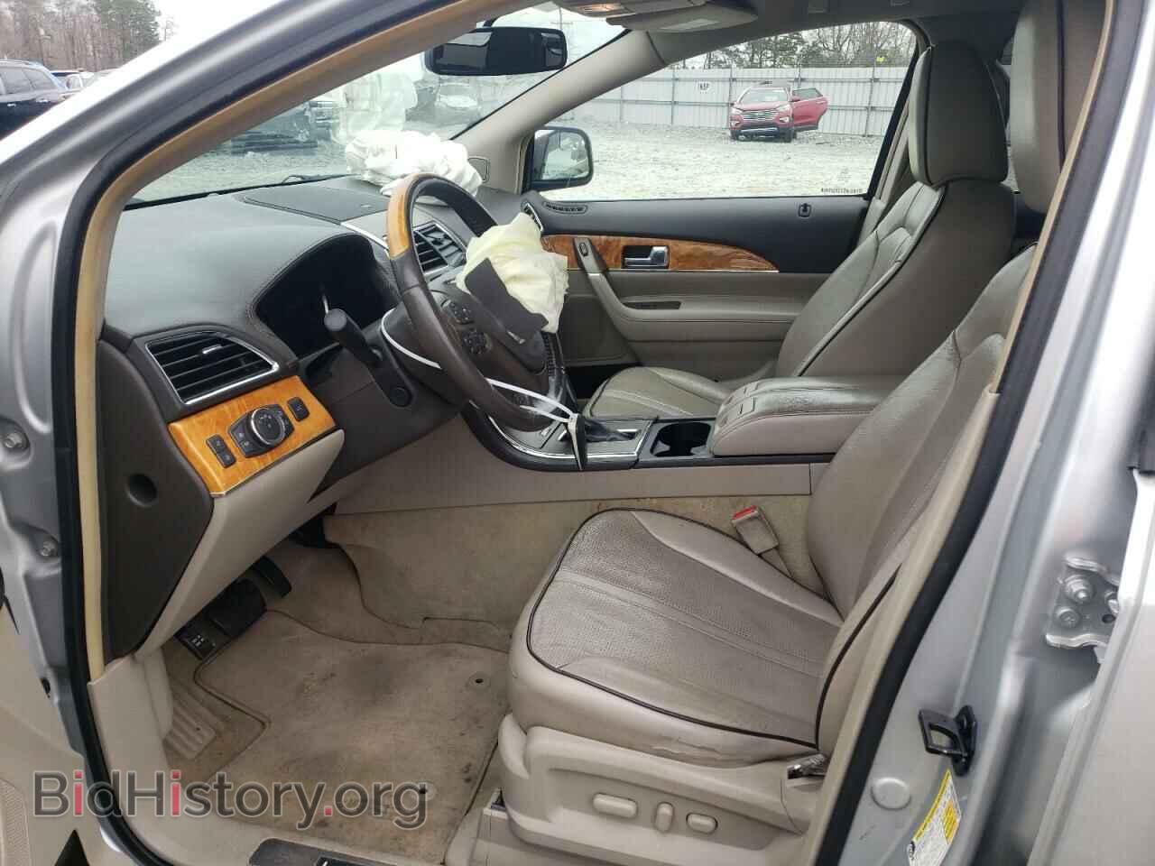 2011 LINCOLN MKX - VIN: 2LMDJ8JKXBBJ07409 - Photo 7