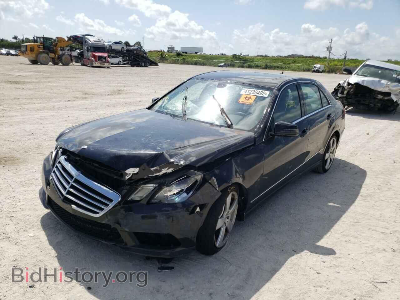 2013 MERCEDES-BENZ E-CLASS - VIN: WDDHF5KB8DA722867 - Фото 2