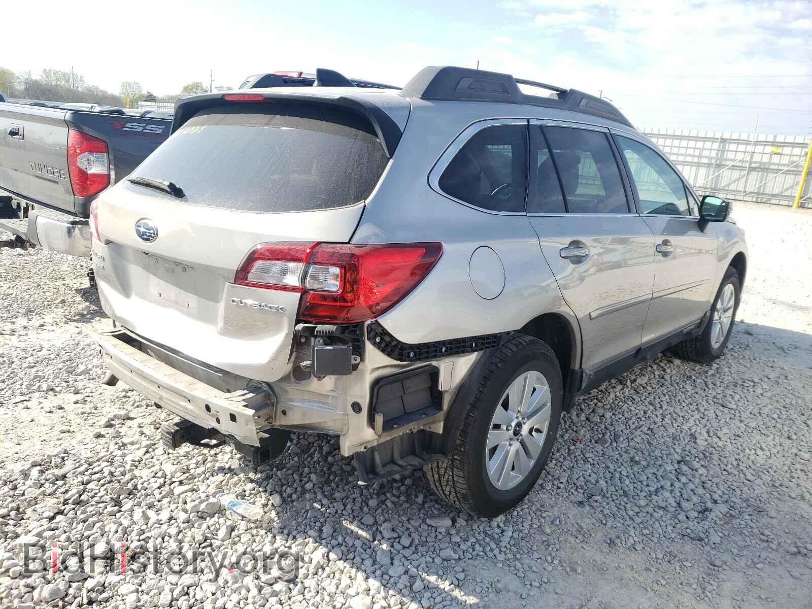 2016 SUBARU OUTBACK - VIN: 4S4BSBFC2G3238050 - Photo 4
