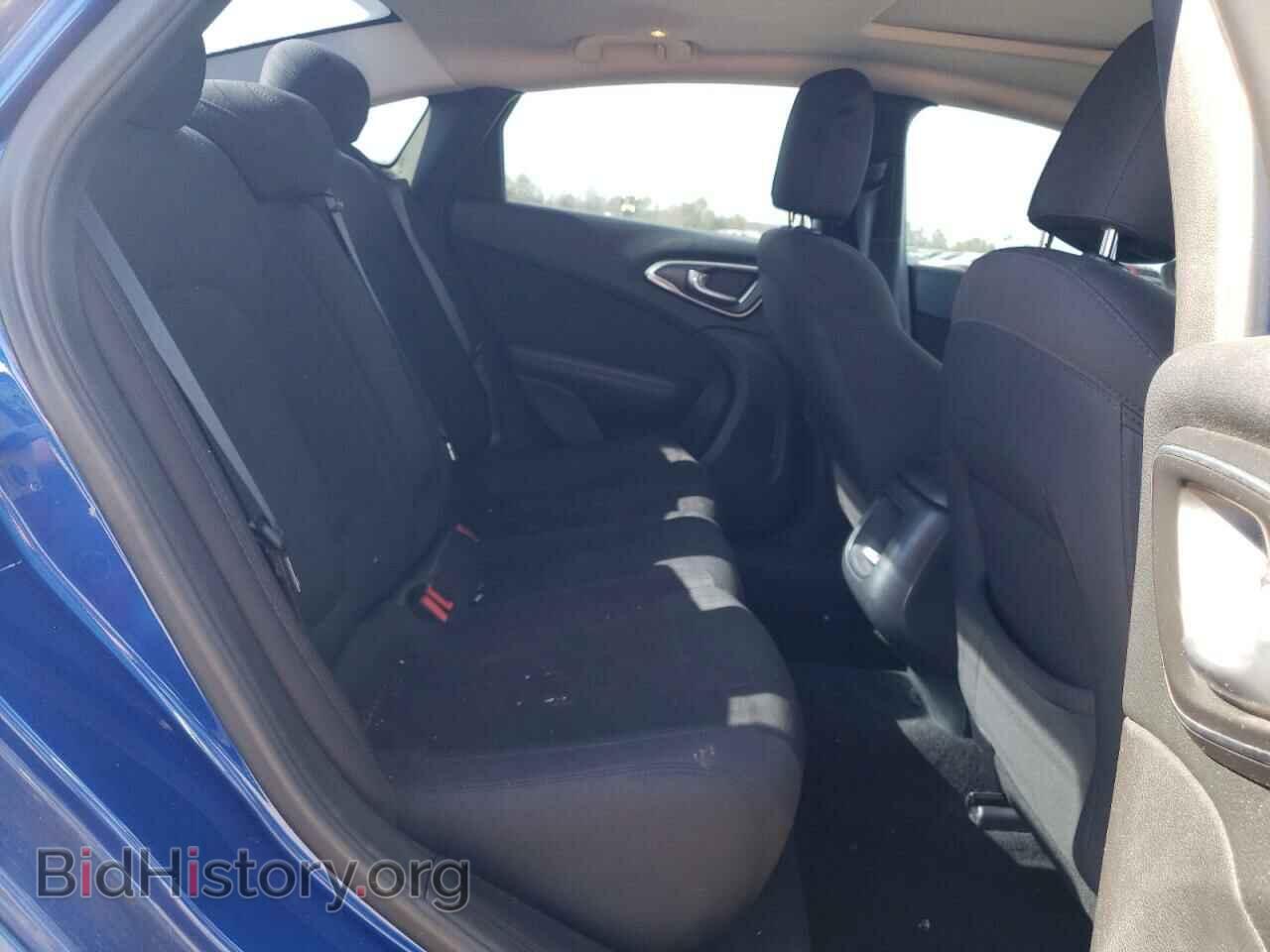 2015 CHRYSLER 200 - VIN: 1C3CCCAB2FN733916 - Photo 10