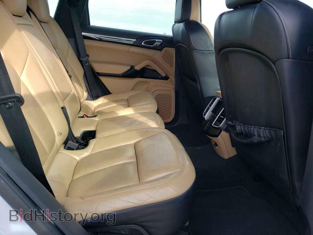 2016 PORSCHE CAYENNE - VIN: WP1AA2A25GLA03710 - Фото 10