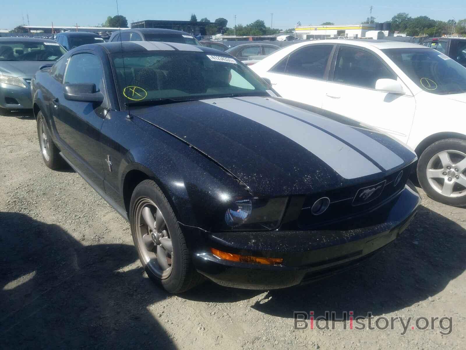 Photo 1ZVFT80N465142307 - FORD MUSTANG 2006