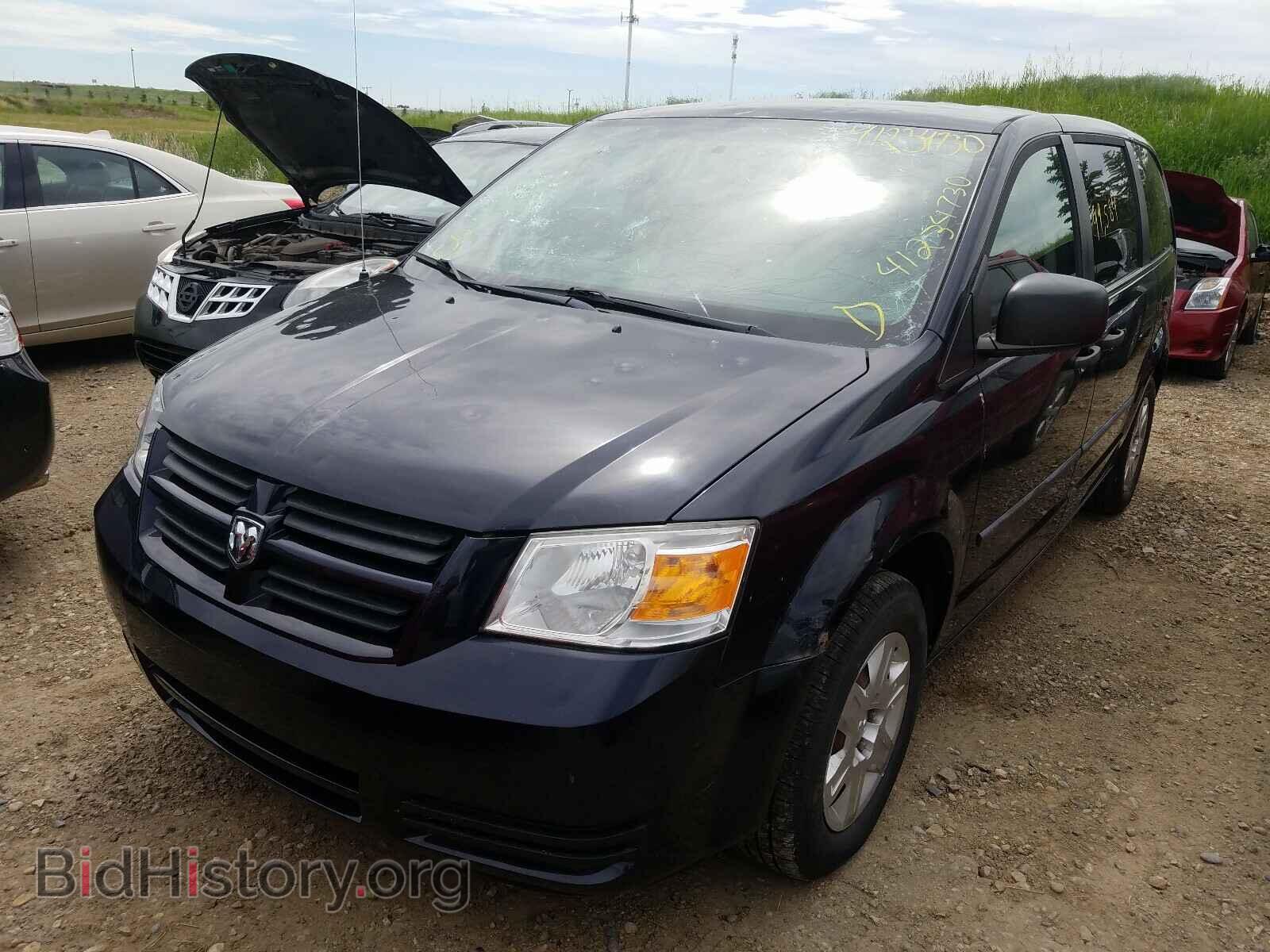 2010 DODGE CARAVAN - VIN: 2D4RN4DE8AR465738 - Photo 2