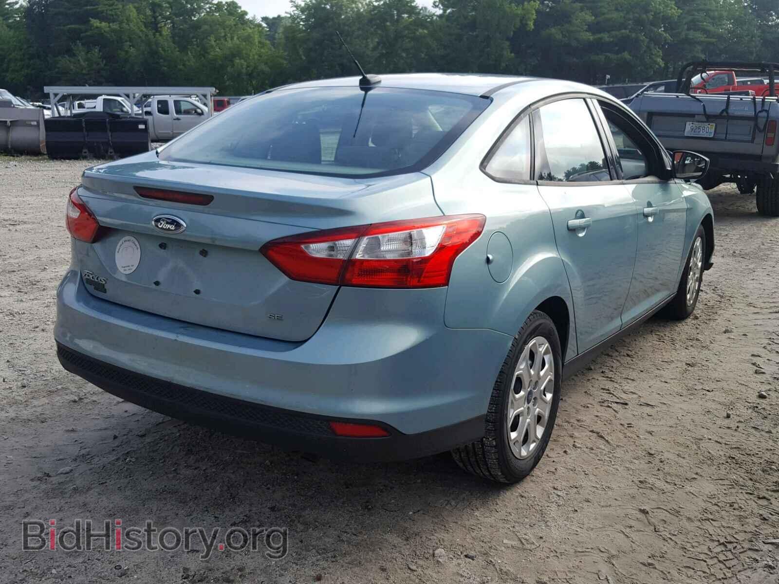 2012 Ford FOCUS (VIN 1FAHP3F23CL296911) — photo 4 of 10