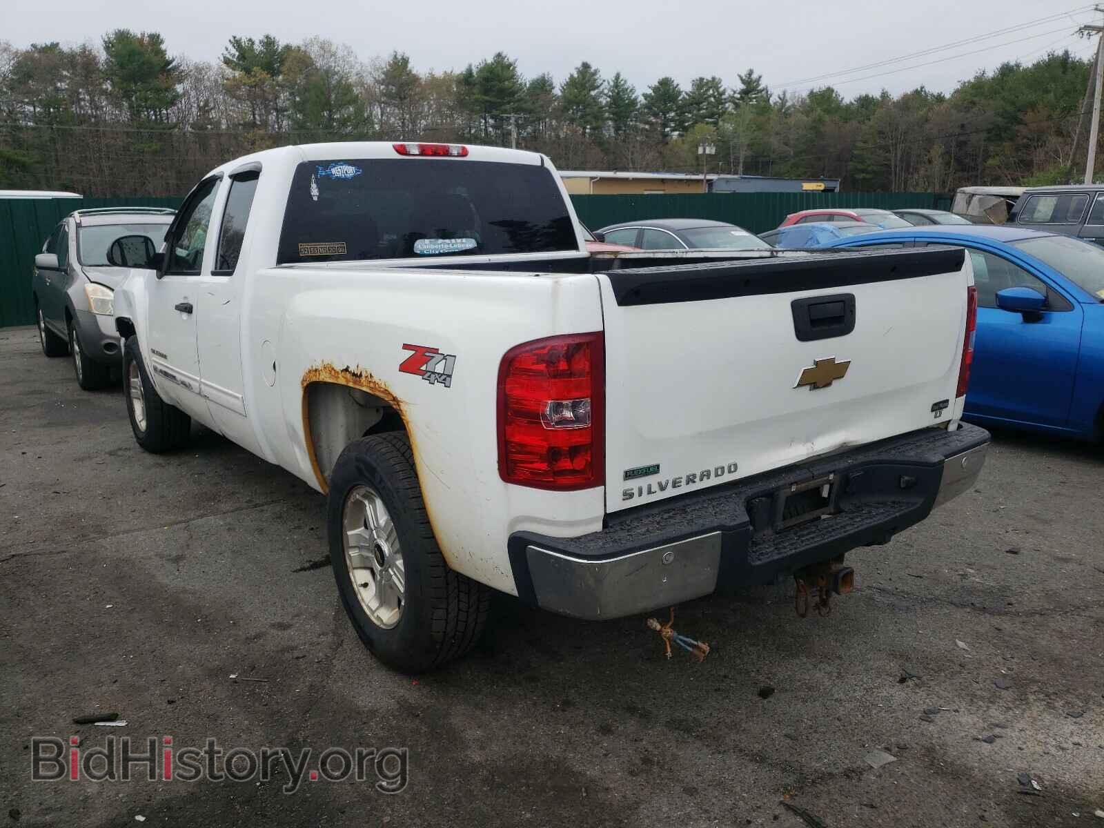 2011 CHEVROLET SILVERADO - VIN: 1GCRKSE32BZ212946 - Фото 3