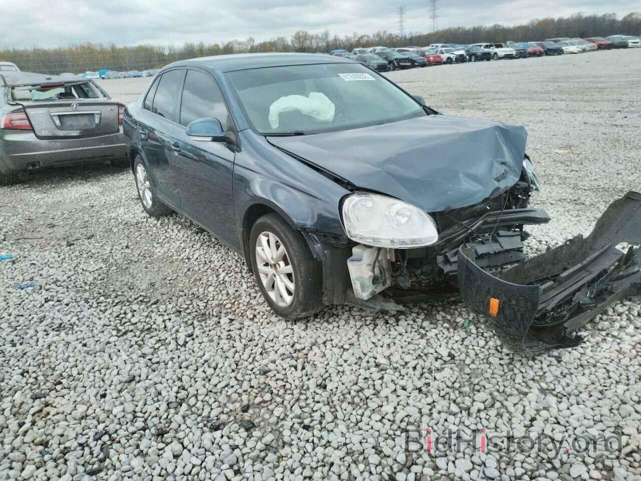 Photo 3VWAZ7AJ4AM099069 - VOLKSWAGEN JETTA 2010