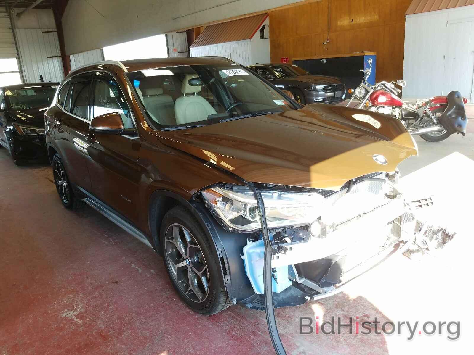 Фотография WBXHT3C32G5E47014 - BMW X1 2016