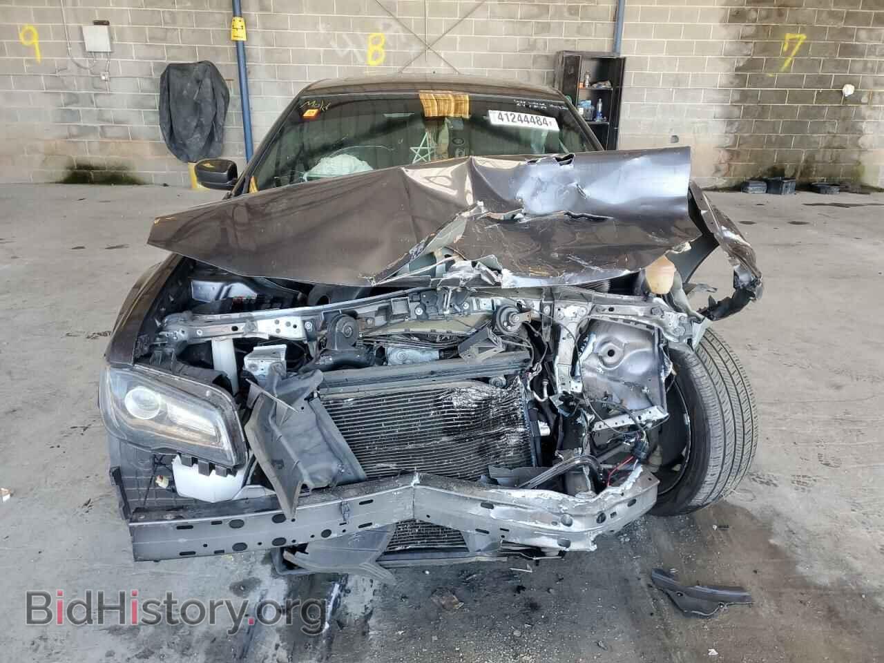 2017 CHRYSLER 300 - VIN: 2C3CCABT7HH577220 - Фото 5