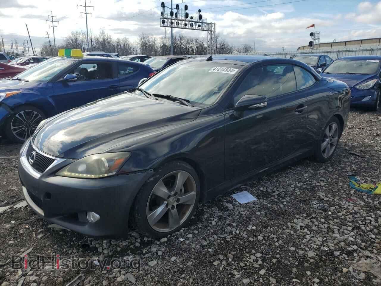 Photo JTHFF2C25B2519813 - LEXUS IS 2011