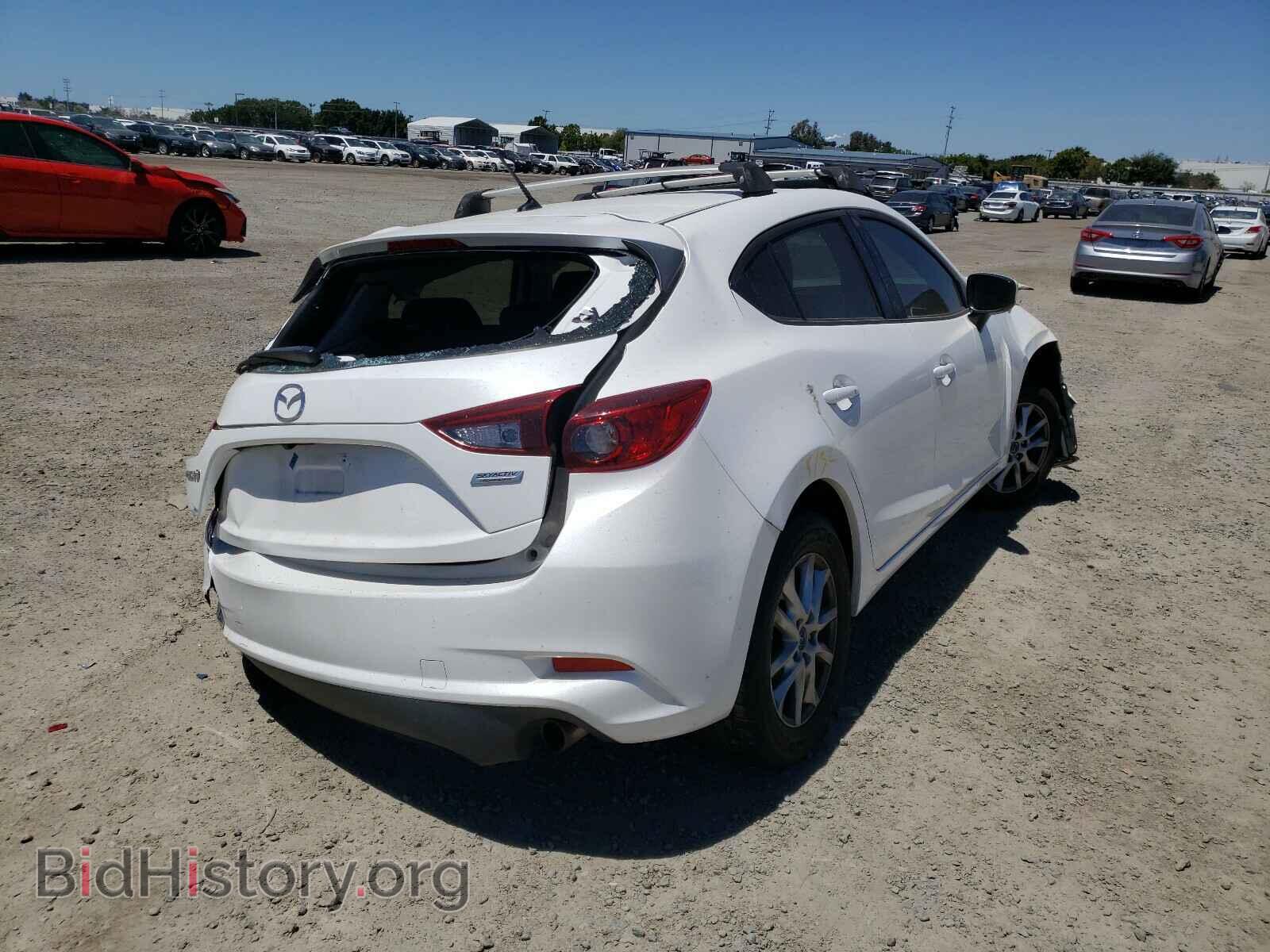 2017 MAZDA 3 - VIN: 3MZBN1K72HM157657 - Фото 4