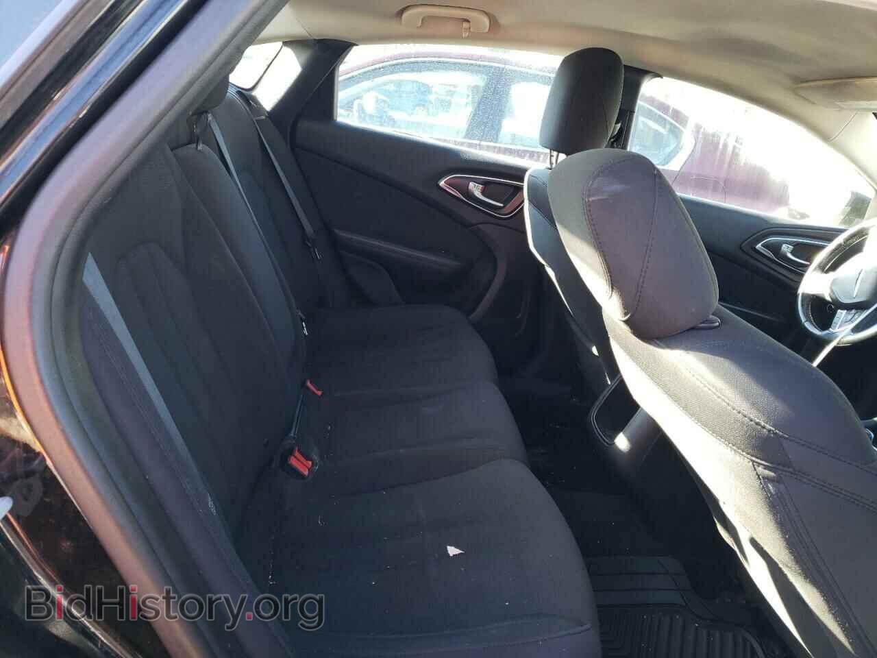 2016 CHRYSLER 200 - VIN: 1C3CCCAB2GN127341 - Фото 10