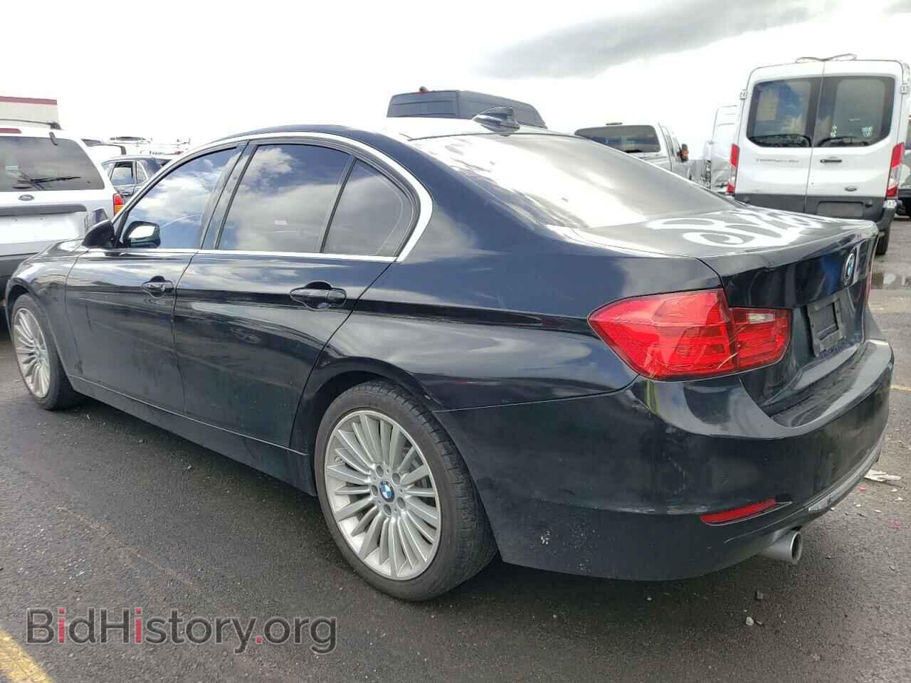 2013 BMW 3 SERIES - VIN: WBA3A9C5XDF477167 - Фото 2