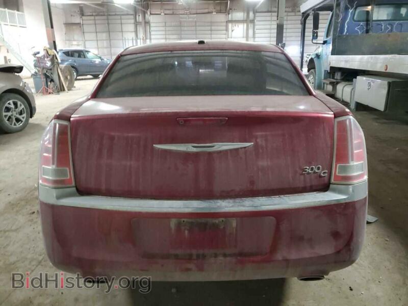 2012 Chrysler 300 (VIN 2C3CCAET8CH285080) — фото 6 из 12