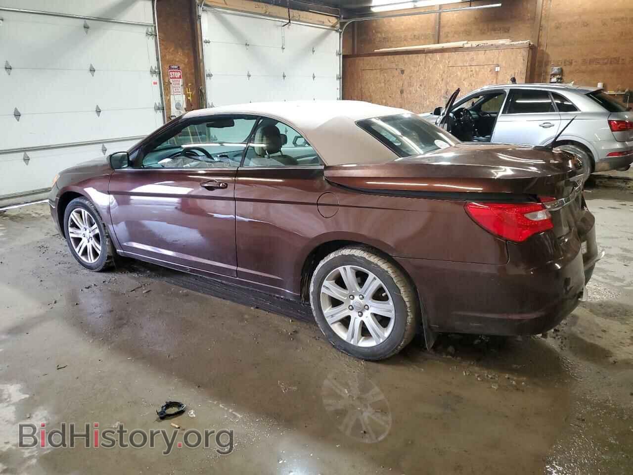 2013 CHRYSLER 200 - VIN: 1C3BCBEB7DN674603 - Photo 2