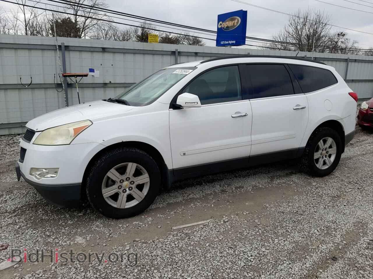 Photo 1GNLVFED1AS123767 - CHEVROLET TRAVERSE 2010