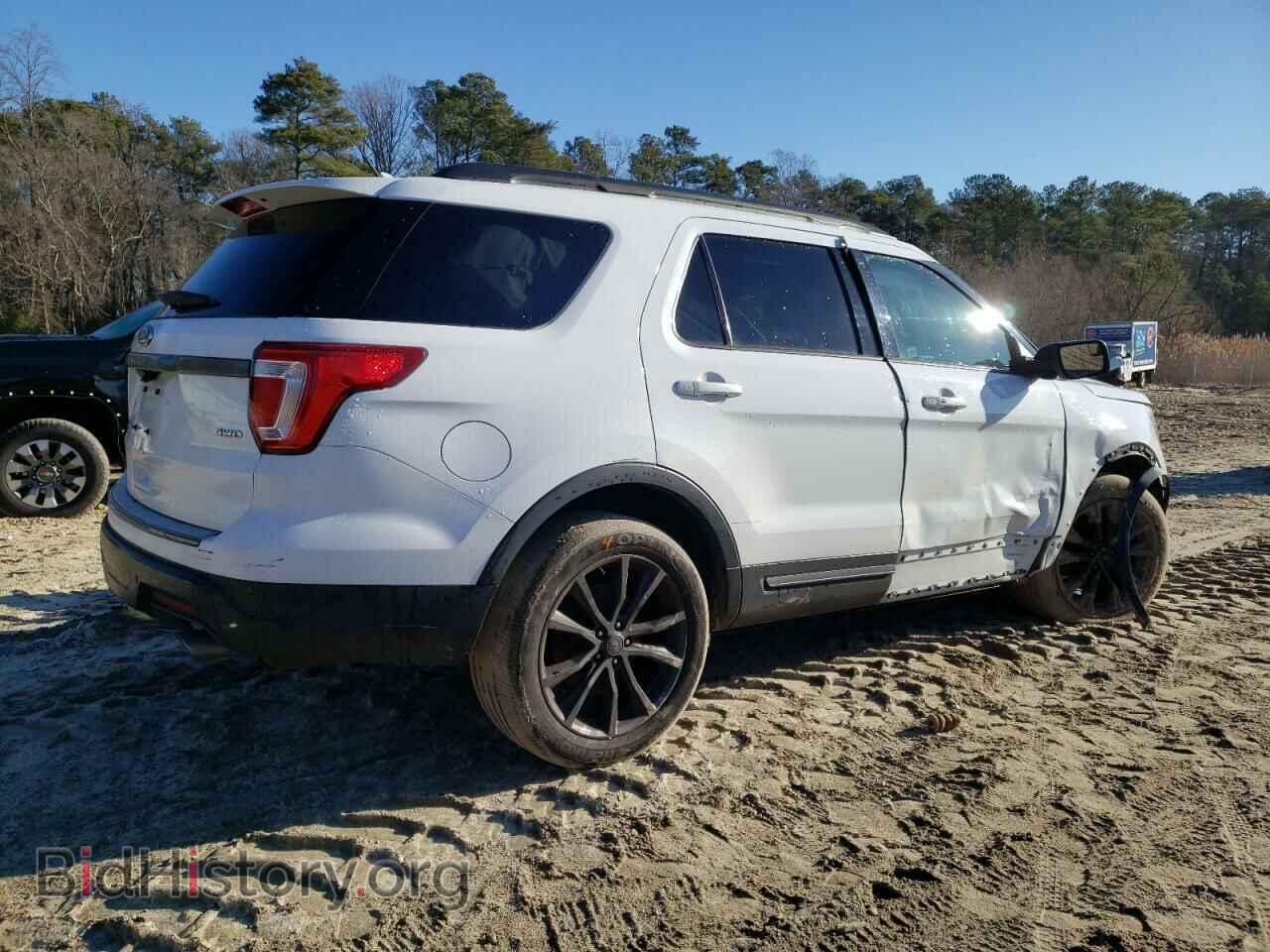 2018 FORD EXPLORER - VIN: 1FM5K8D82JGB83629 - Фото 3