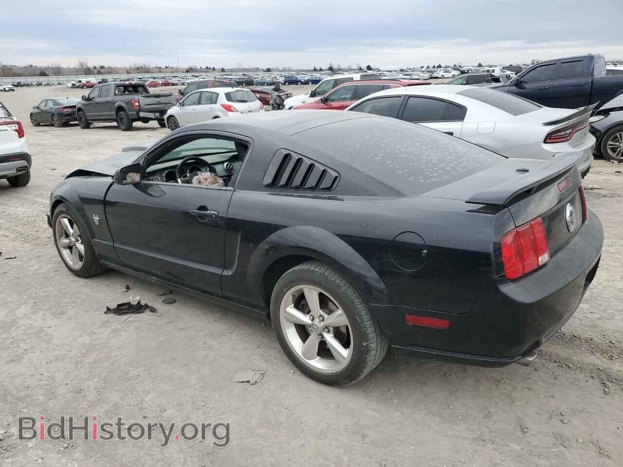 2009 FORD MUSTANG - VIN: 1ZVHT82H795109967 - Фото 2