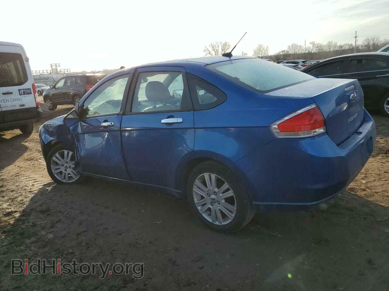 2010 FORD FOCUS - VIN: 1FAHP3HN2AW290942 - Фото 2