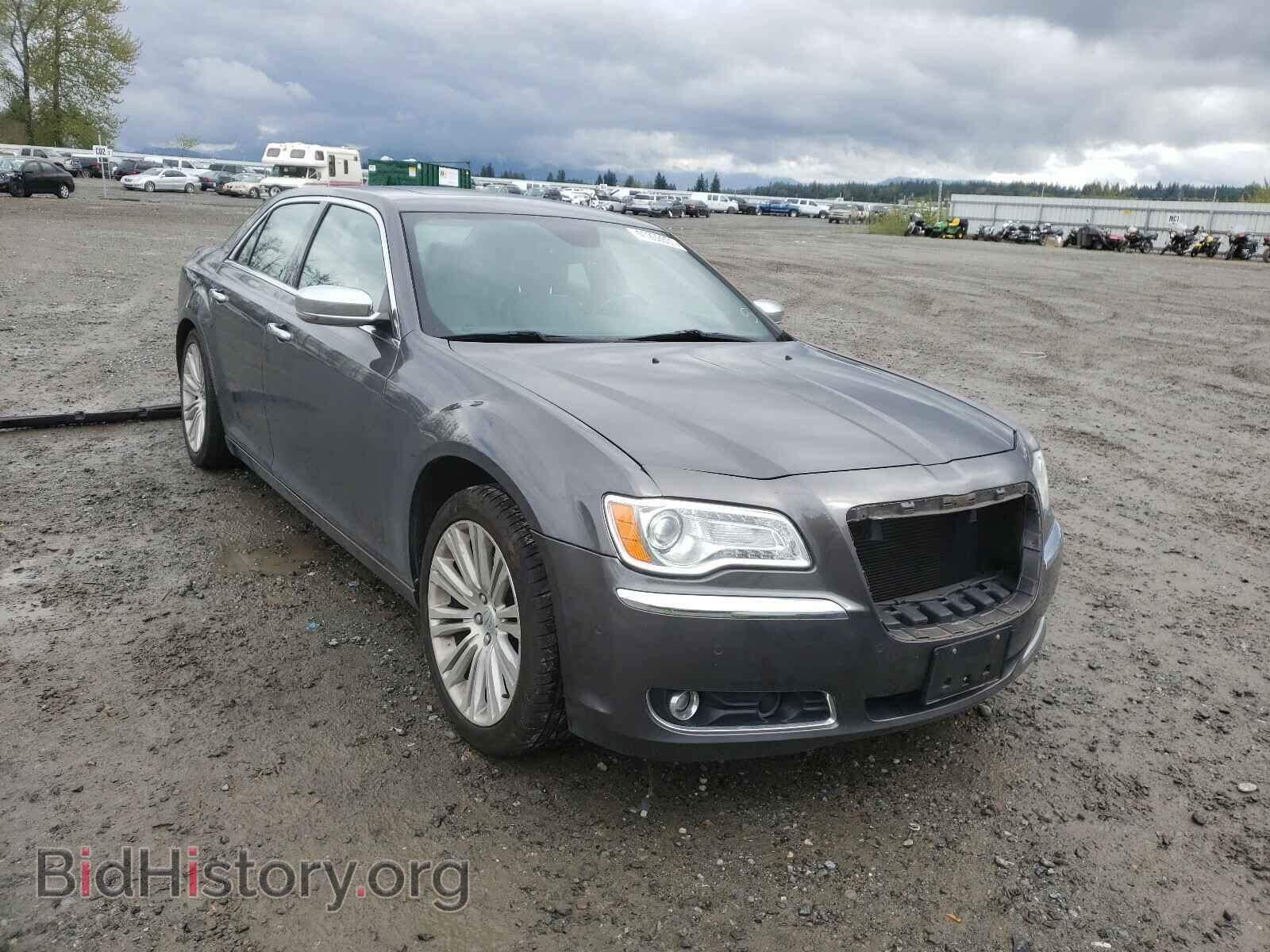 Фотография 2C3CCAETXDH735748 - CHRYSLER 300 2013