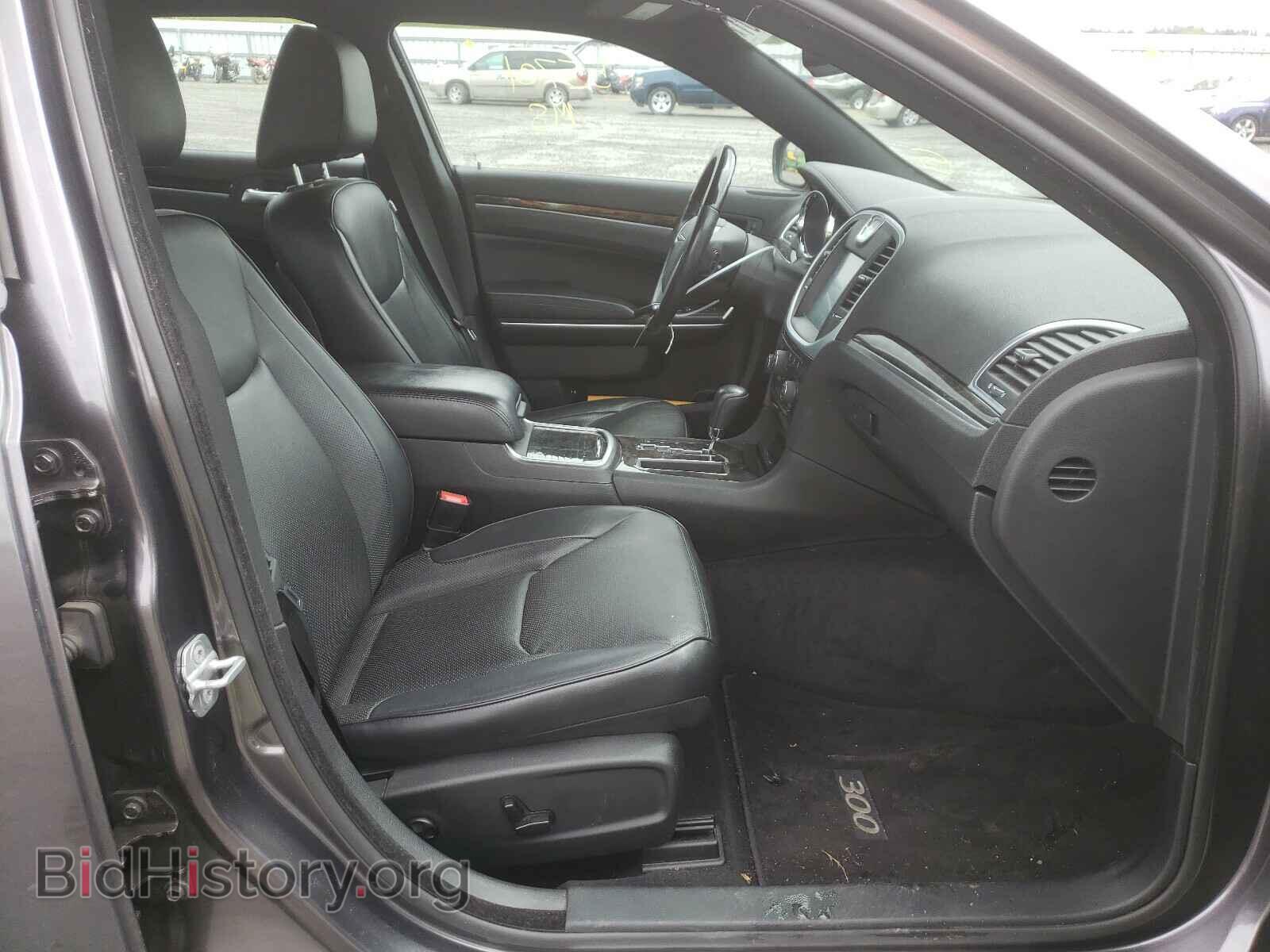 2013 CHRYSLER 300 - VIN: 2C3CCAETXDH735748 - Фото 5