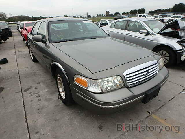 Photo 2FAFP74W2YX101007 - FORD CROWN VIC 2000