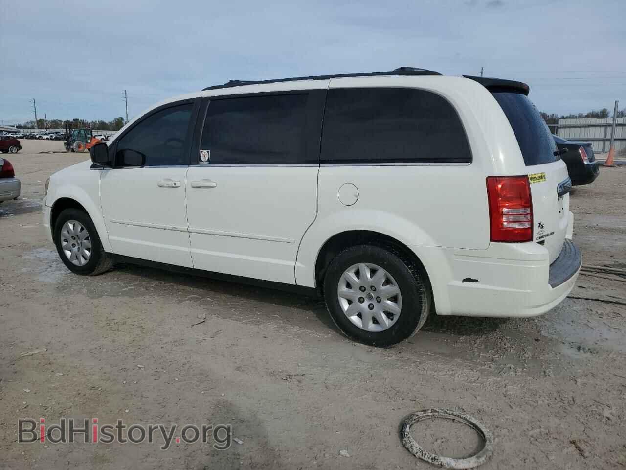2009 CHRYSLER MINIVAN - VIN: 2A8HR44E69R597396 - Фото 2