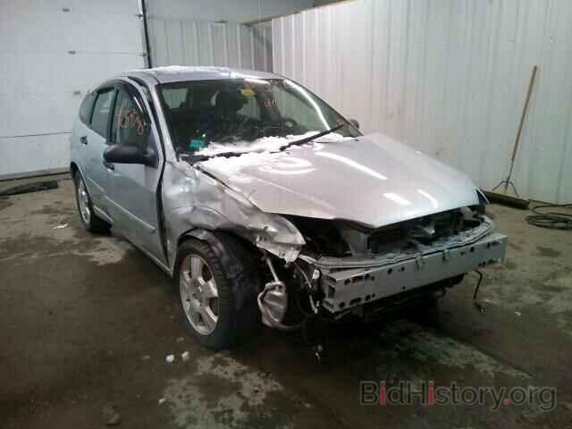 Photo 3FAFP37N05R152463 - FORD FOCUS 2005