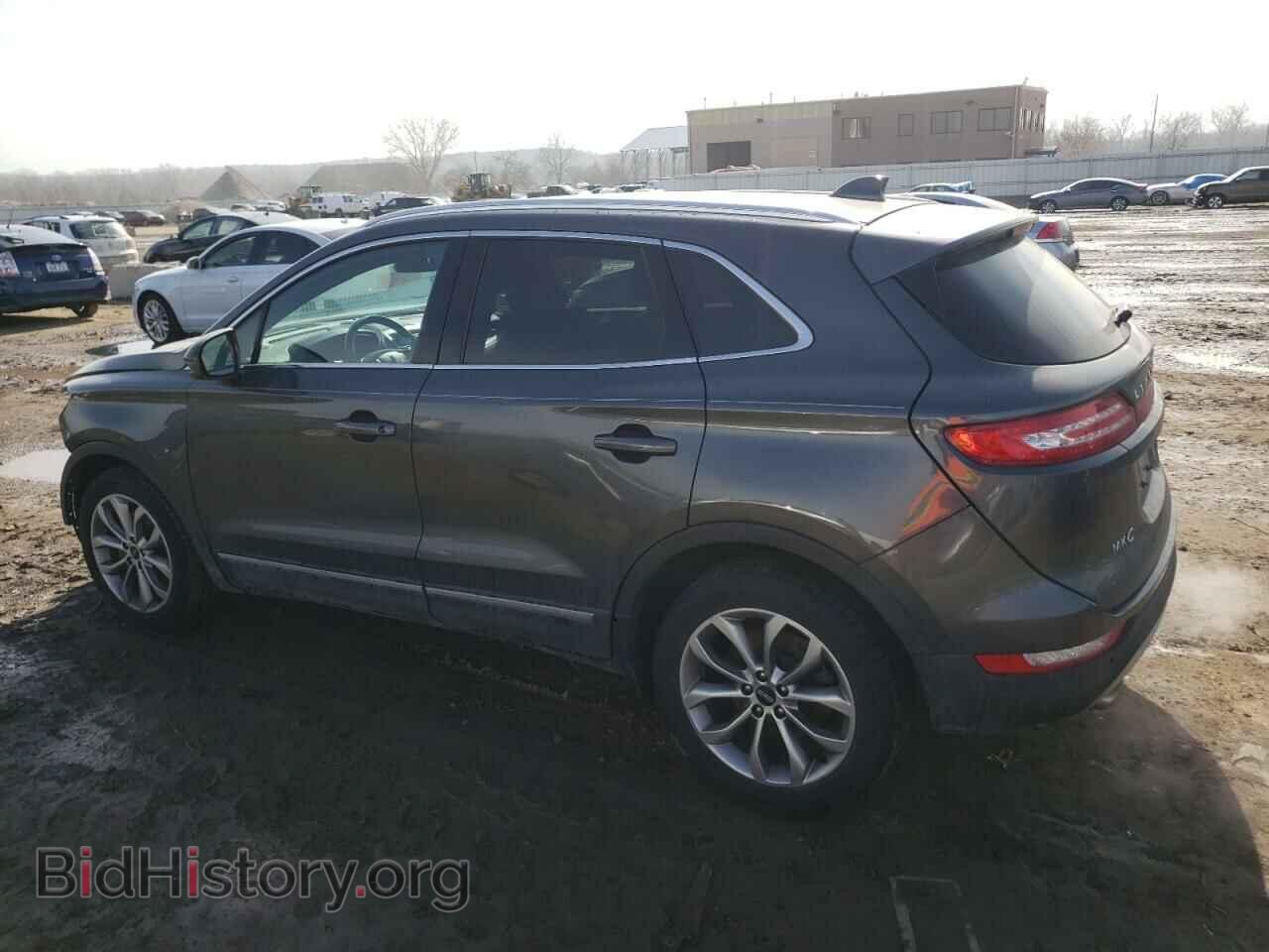 2017 LINCOLN MKC - VIN: 5LMCJ2C91HUL52548 - Photo 2